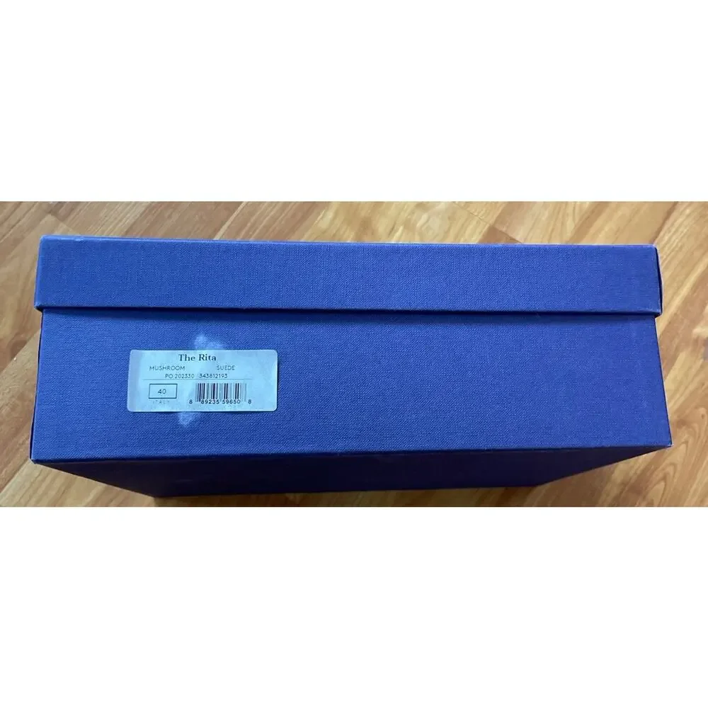 Stuart Weitzman empty shoe‎ box